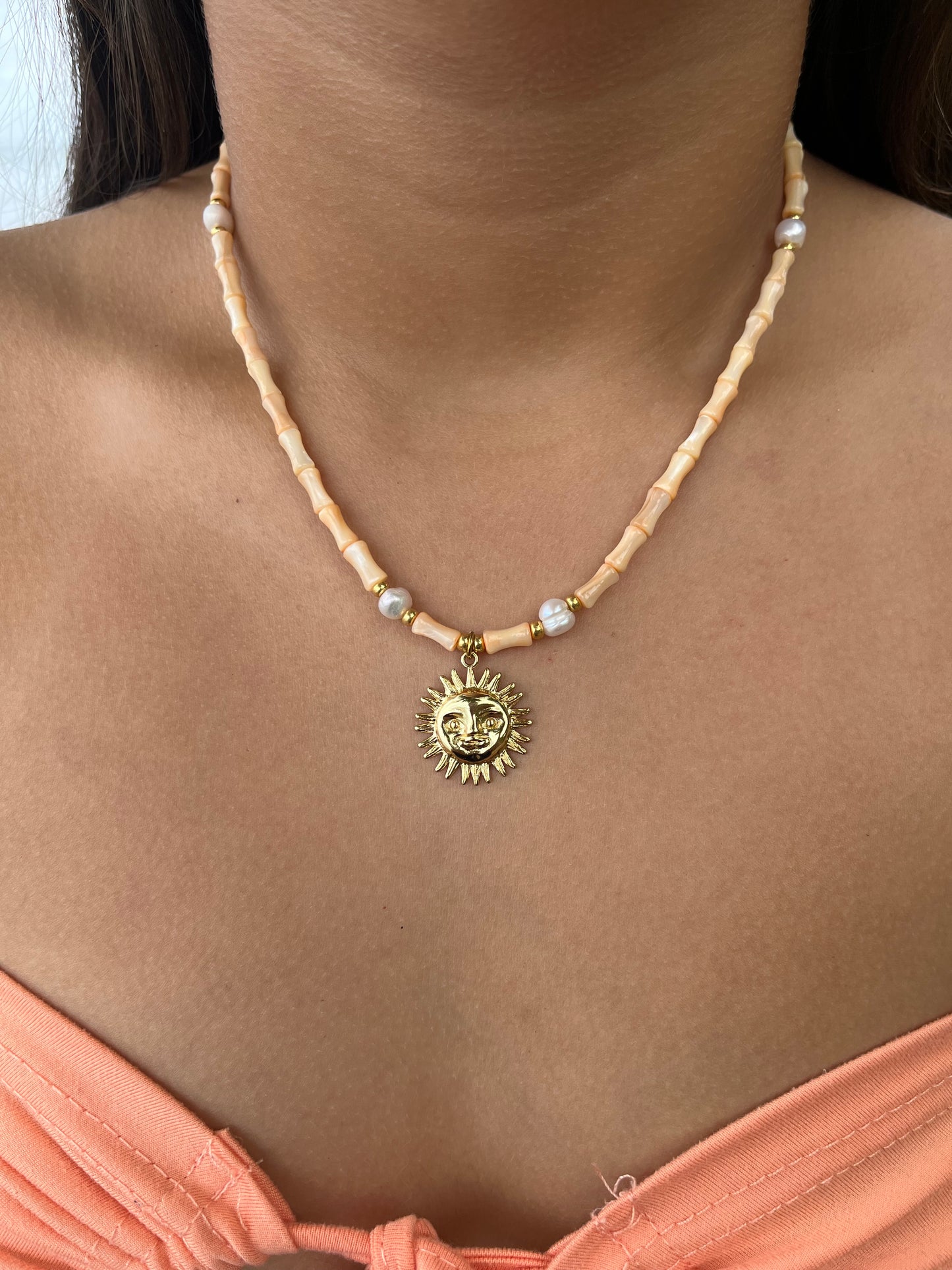 Rayos Dorado Necklace